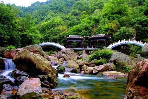 打造文旅新地标 都匀西街与后海景区管理创新路径